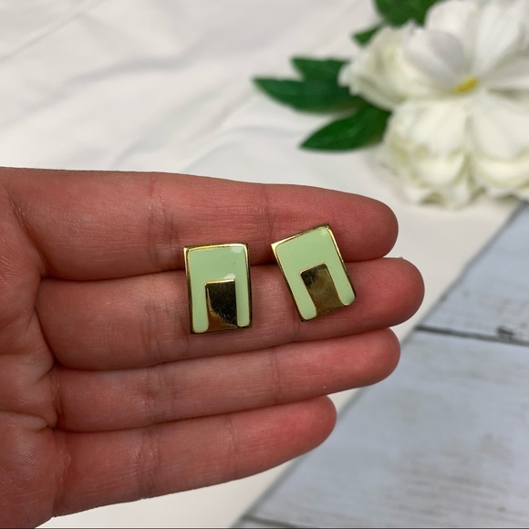 Vintage Green Enamel Gold Rectangle Stud Earrings - Picture 3 of 11